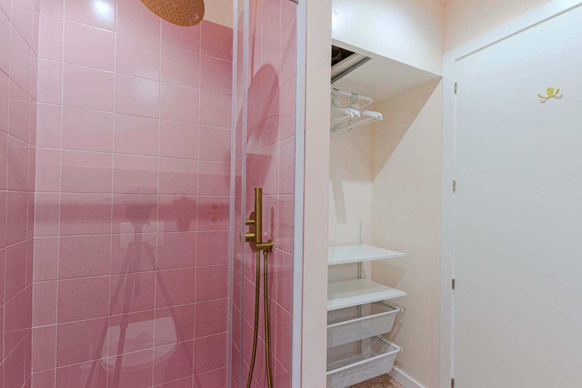 Glamorous Pink Studio In City Center Alicante Esterno foto